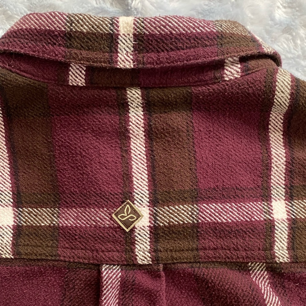 PrAna flannel - Picture 7 of 8